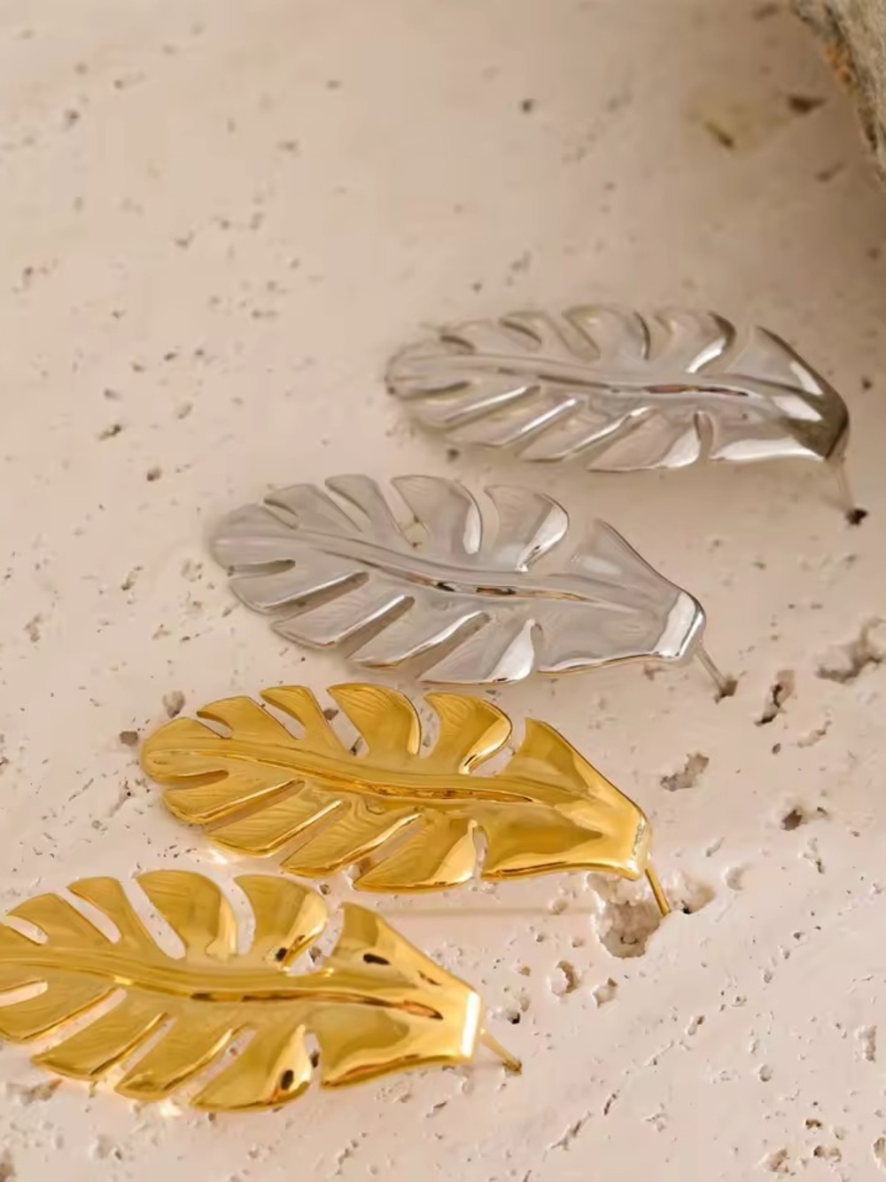 Leaf Statement Earrings - Women Jewelry - Picture 7 of 9